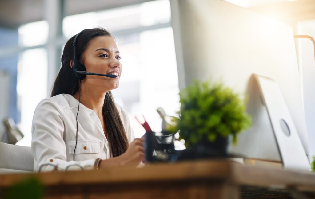 Communication,,Customer,Services,Or,Woman,In,Call,Center,Consulting,,Speaking